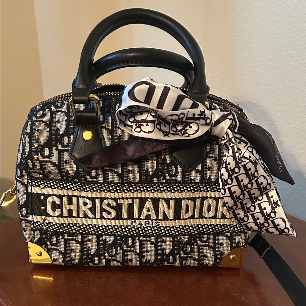 Fashion Black and White Mini Satchel with Scarf!